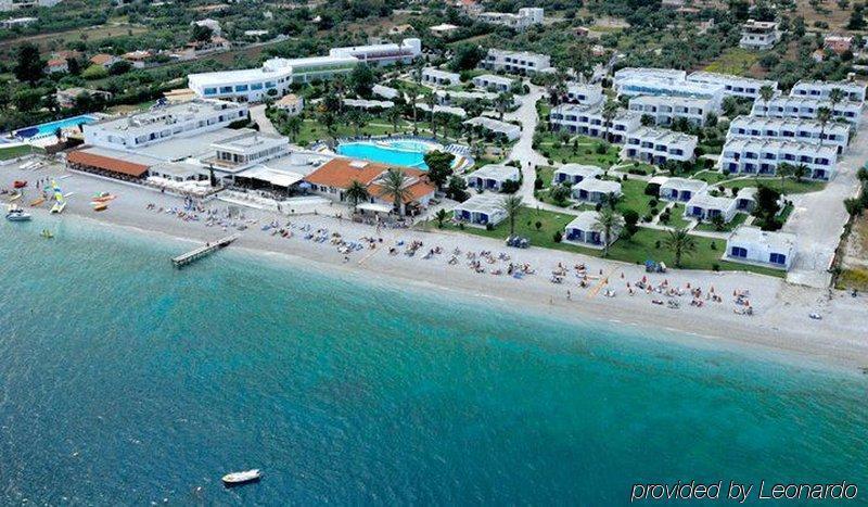 Kinetta Beach Resort And Spa Exterior photo