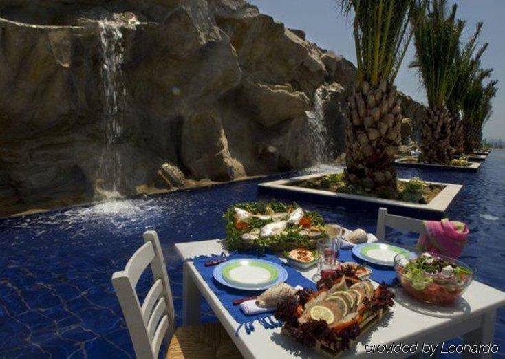 Kinetta Beach Resort And Spa Exterior photo